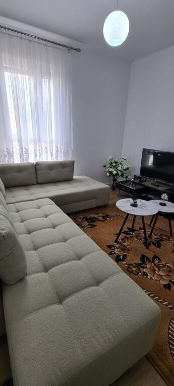 Apartament 2+1 me qira pranë Fiori di Bosco