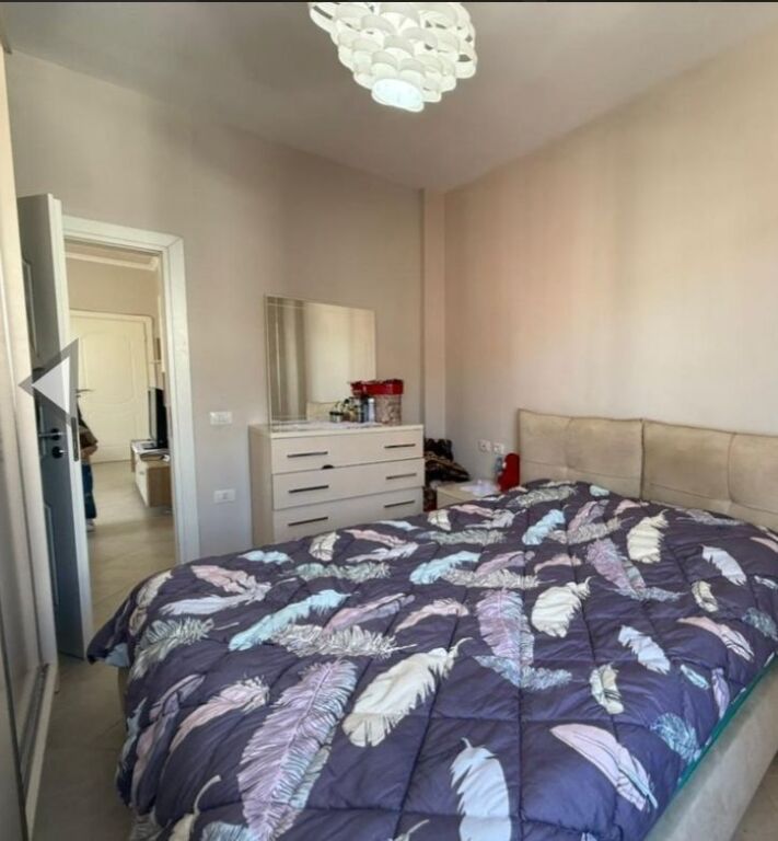 Jepet Me Qera Apartament 1+1+1 Ballkon