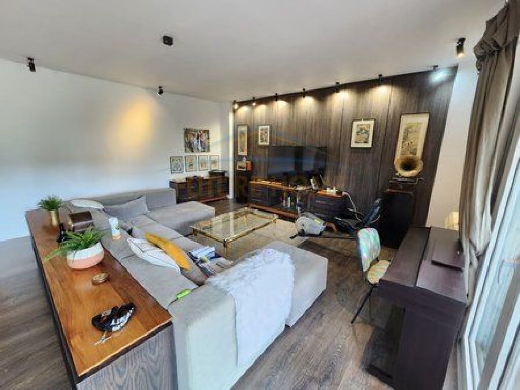 For sale, Apartment 1+1, Dry Lake, Tirana