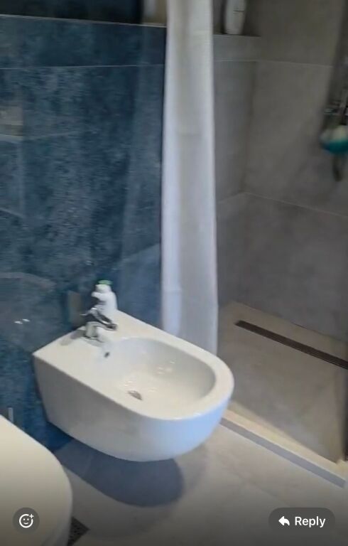 2+1, arredato a Petville Lago Secco, 850 euro, offerto anche parcheggio 100 euro