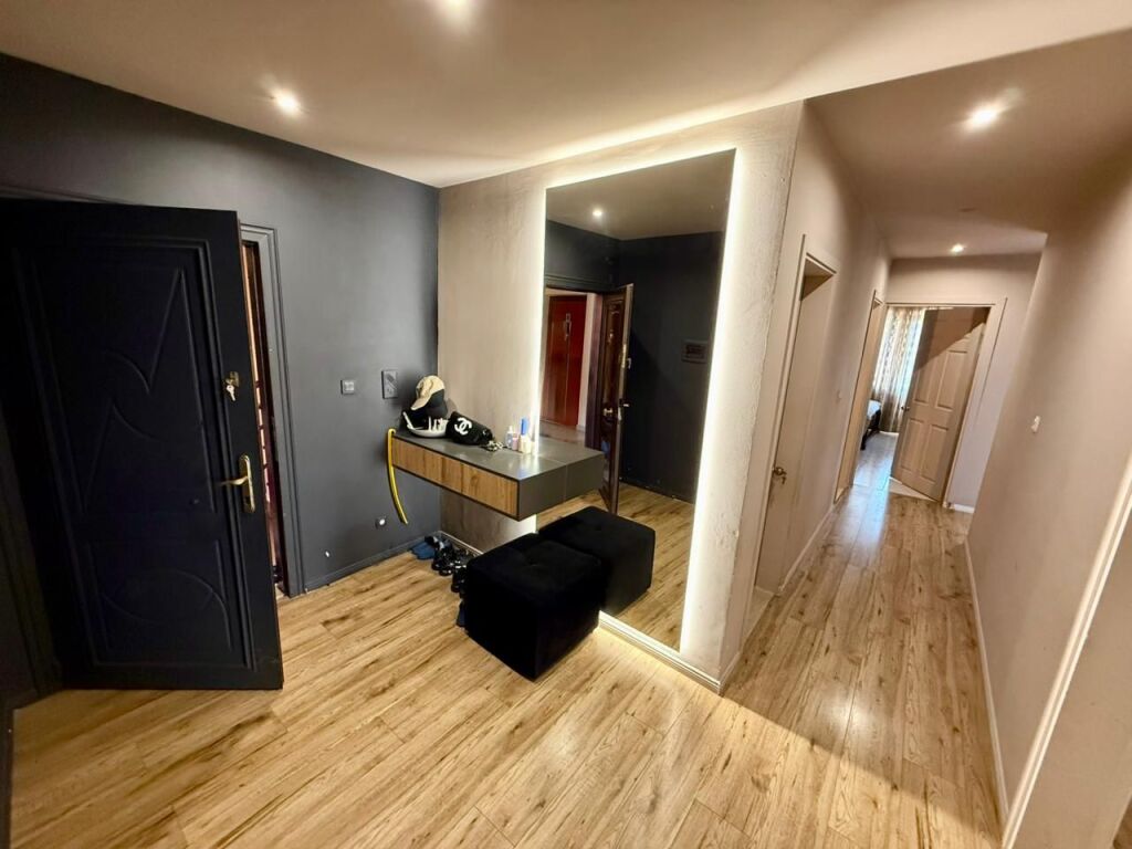 📣 SHITET Apartament 3+1+2 📍 Blloku Gintash, Laprake ✨💶 Cmimi 225.000 Euro
