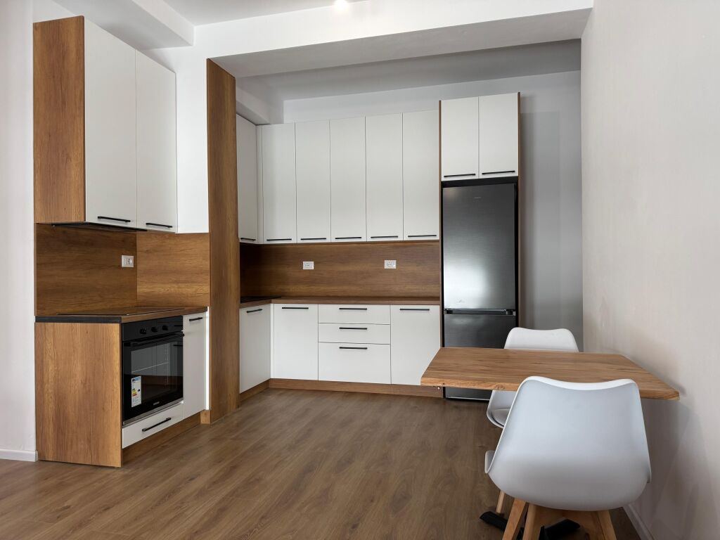 Affittasi 2+1 nel Complesso Mangalem/Ali Dem 🏷️50.000 Leke