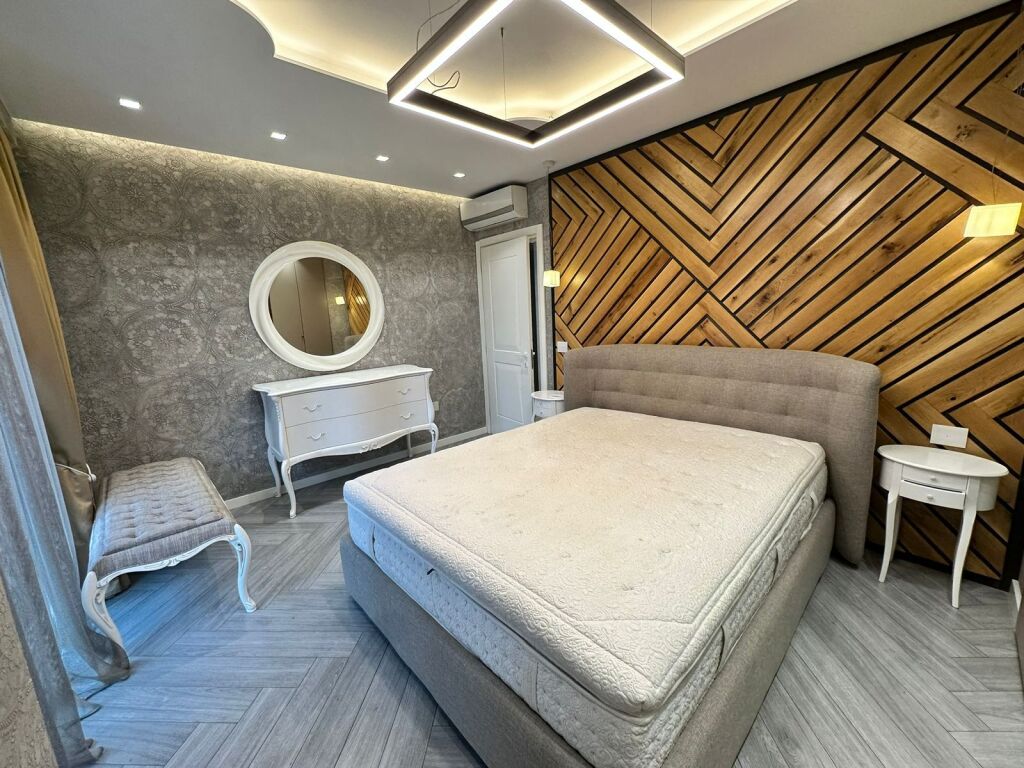 Shitet Apartament 2+1+Ballkon në Don Bosko