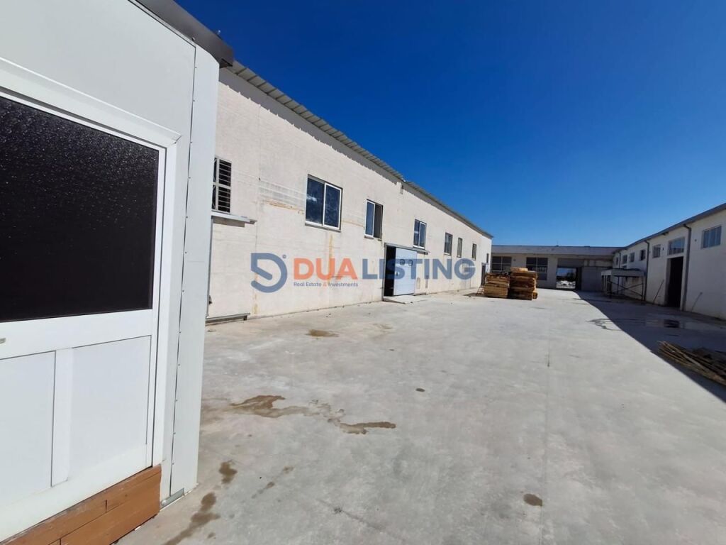 🚨 Industrial Warehouse for RENT 🚨
