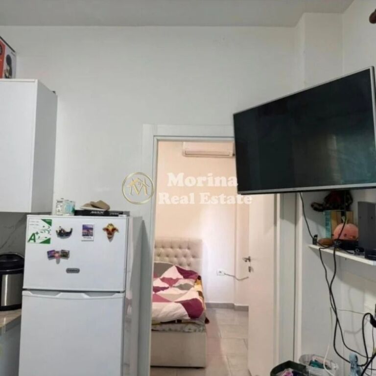 Rent | Apartment 1 + 1 | 5 May Street | 400 €/month