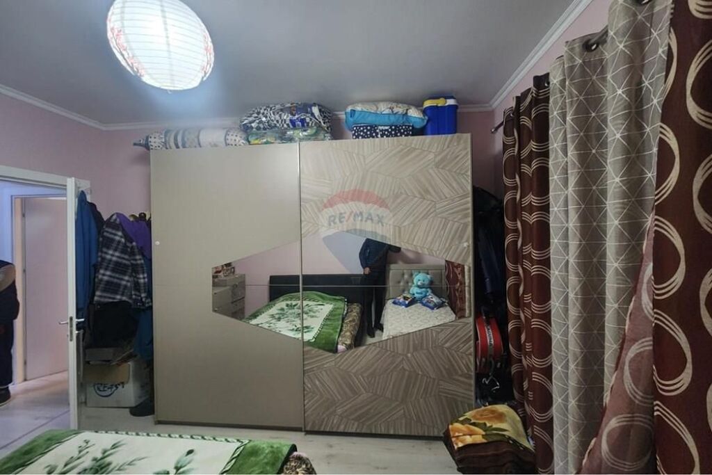 Apartament - Për Shitje - Ish Fusha e Aviacionit, Tiranë