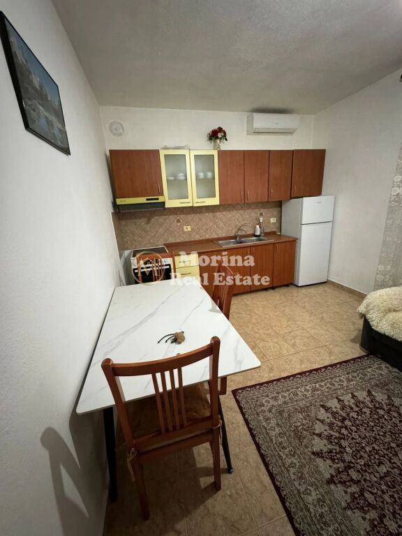 Qera | Shtëpi private 2 + 1 | Rruga Besa | 400 €/muaj