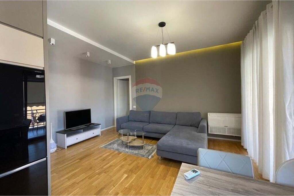 Apartament 2+1 per qira tek Kompleksi Delijorgji
