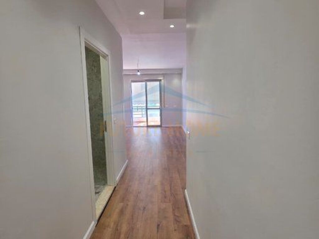 For sale, Apartment 2+1+2, Deliu Restaurant, Fresk.