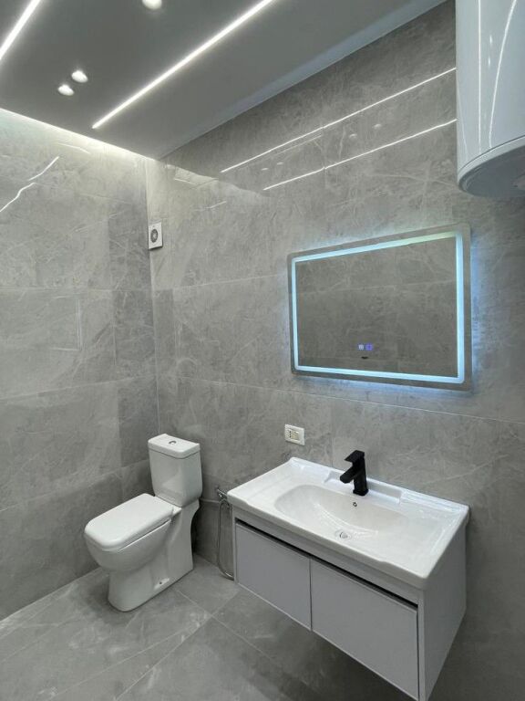 Appartamento in vendita 1+1 ad Astir Vila L