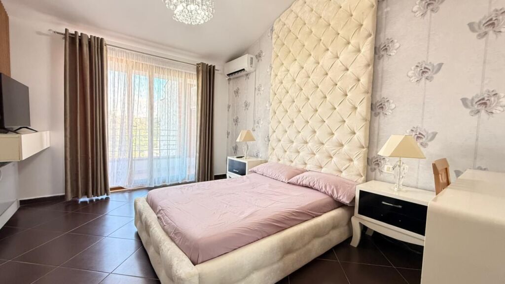 Vile me qira tek Kodra e Diellit