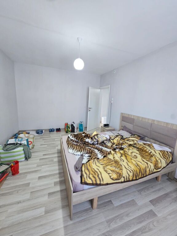 SHITET APARTAMENT 2+1 TEK VALA PARK - STADIUMI DURRES