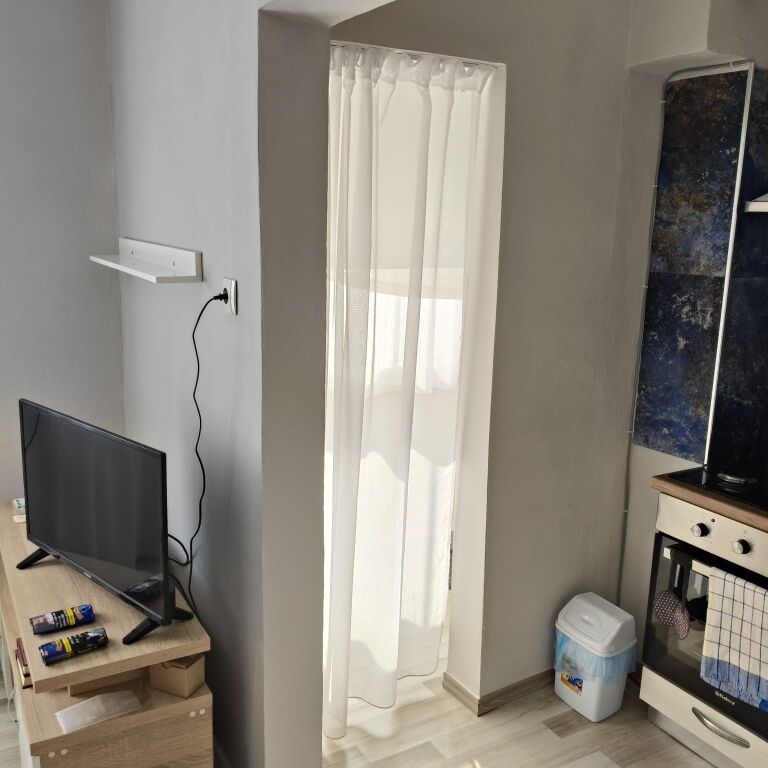 🏡 SHITET APARTAMENT 2+1 TEK VALA PARK – STADIUMI, DURRËS