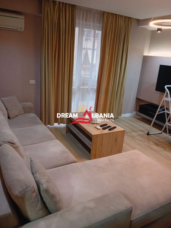Appartamento in affitto 1+1 Via Kavajes a Tirana (ID 42111549)