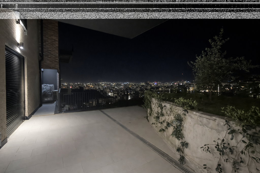 New 2+1 apartment with 40 m² veranda and parking – Kodra e Diellit 2