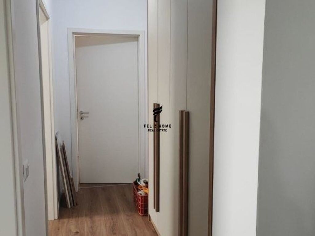 APARTAMENT ME QERA 2+1 ALI DEMI 50.000 LEKE FH-68402