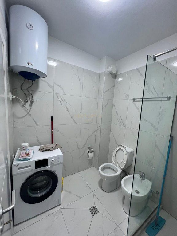 Appartamento 1+1 in affitto a Kamez