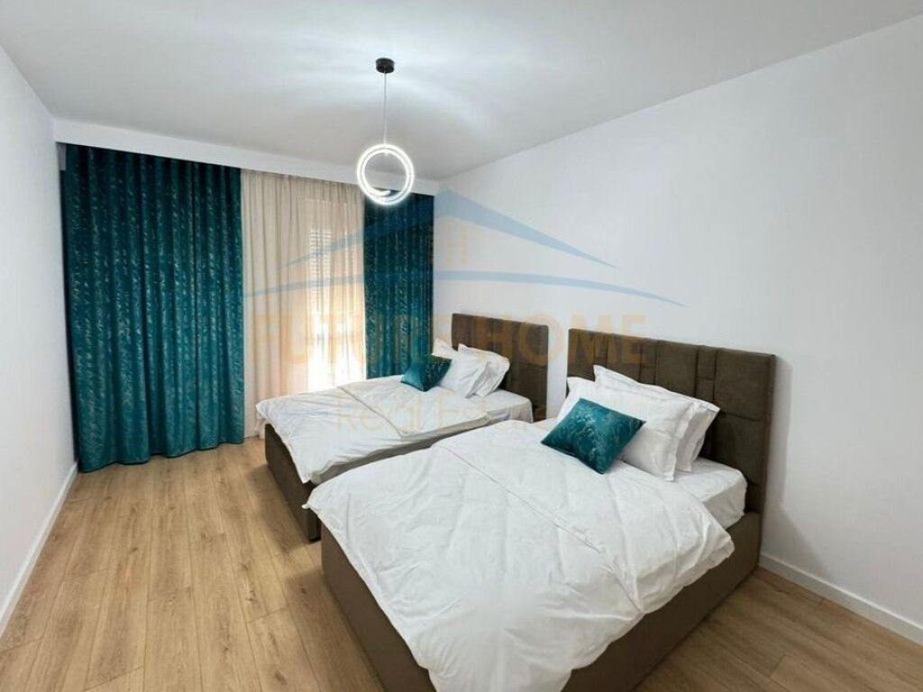 Vendesi in vendita, Appartamento 2+1+2, Ex-Parco