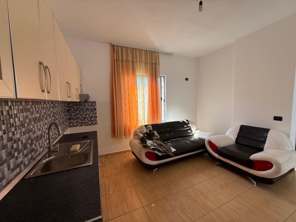 Apartament 1+1 me qira