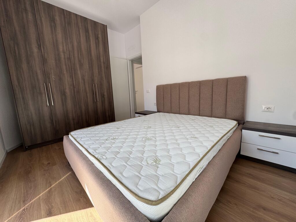 Affittasi 2+1 nel Complesso Mangalem/Ali Dem 🏷️50.000 Leke