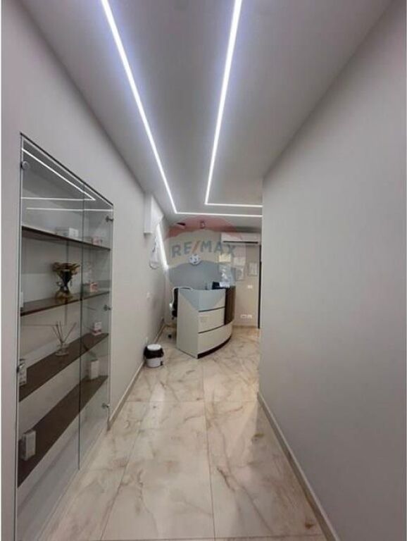 Clinica estetica in affitto, Via Fortuzi