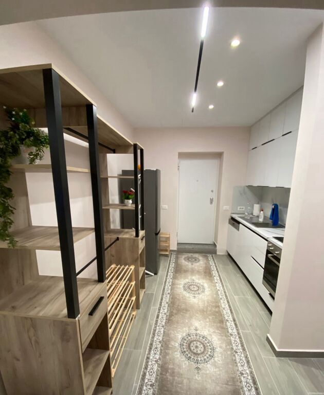 JEPET APARTAMENT ME QERA 1+1 RRUGA E ELBASANIT