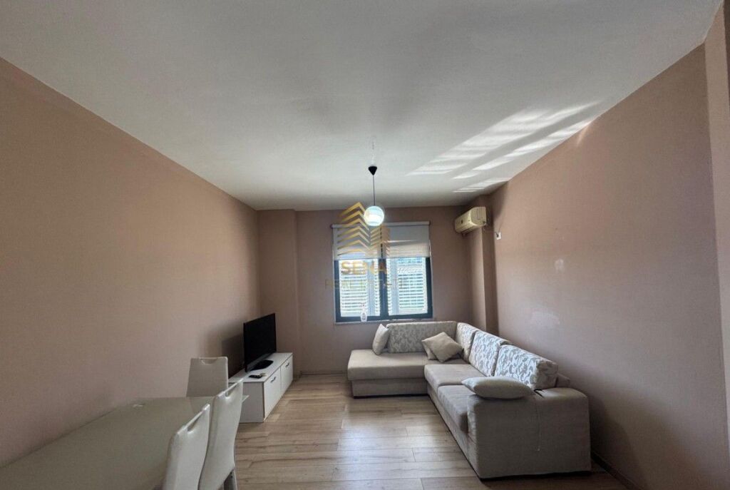 Qera,Apartament 1+1,Ish Stacion Treni – Kompleksi USLUGA, 50.000 Leke