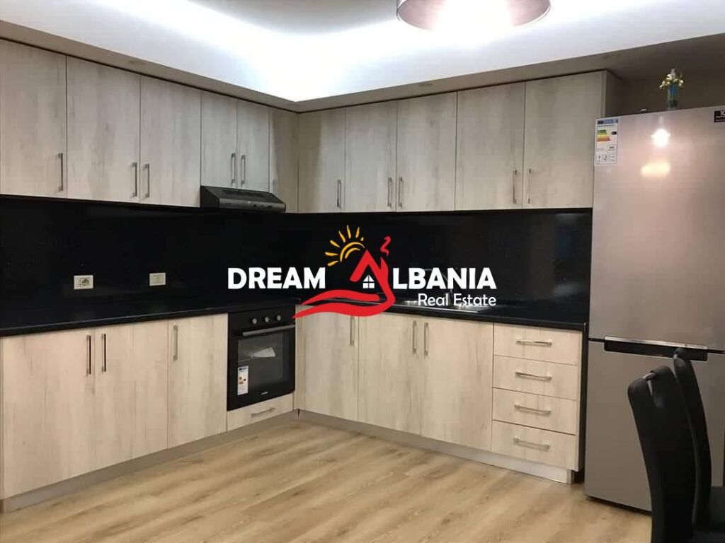Appartamento in affitto 1+1 Via Kavajes a Tirana (ID 42111549)
