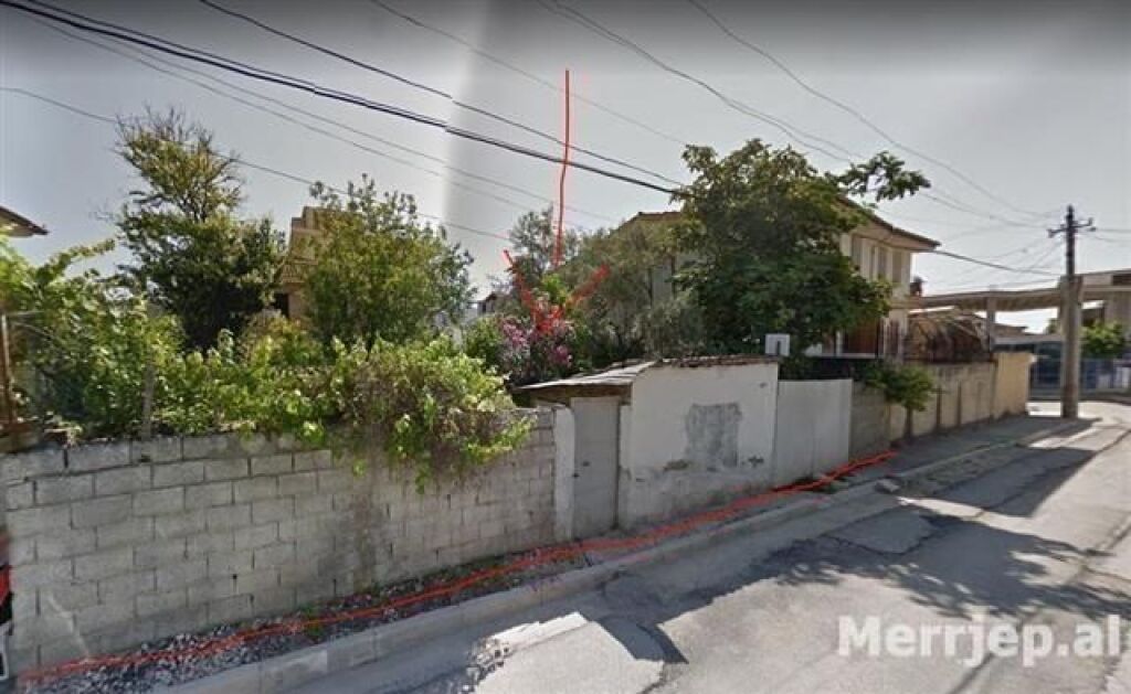 Shitet truall në Lushnje – mundësi ideale investimi