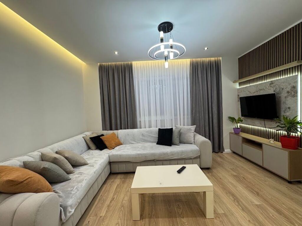 FOR RENT 2+1 APARTMENT NEAR ELEONORA!