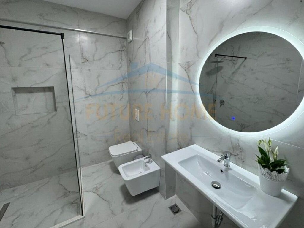 Vendesi in vendita, Appartamento 2+1+2, Ex-Parco