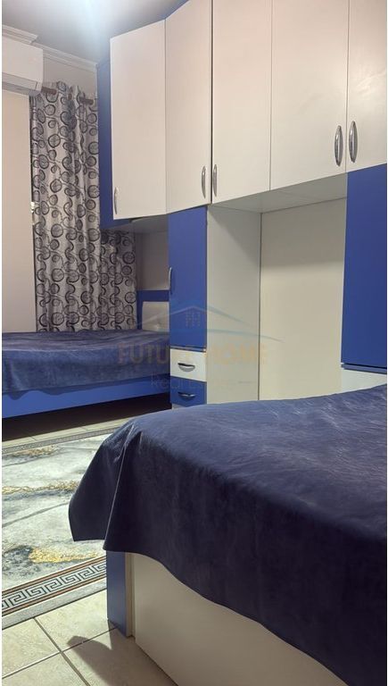 Shitet, Apartament 2+1+2, Unaza e re, Tiranë.