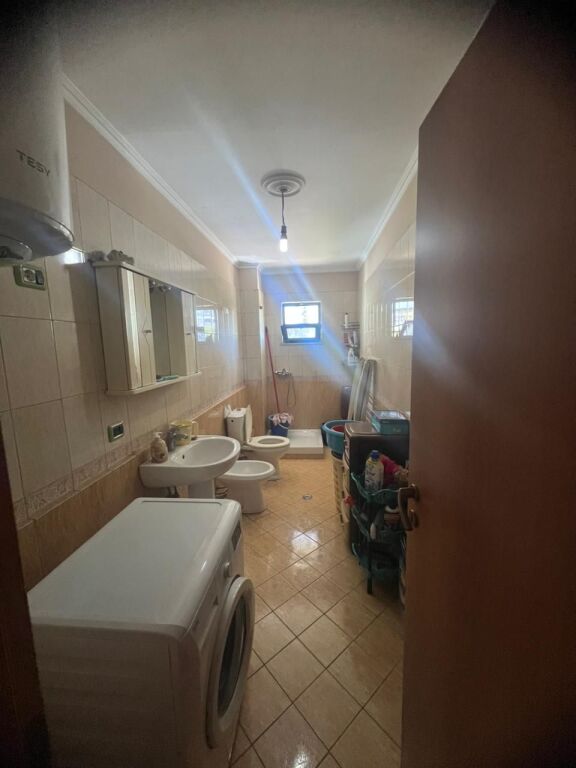 APARTAMENT 2+1 NE SHITJE TE CASA ITALIA