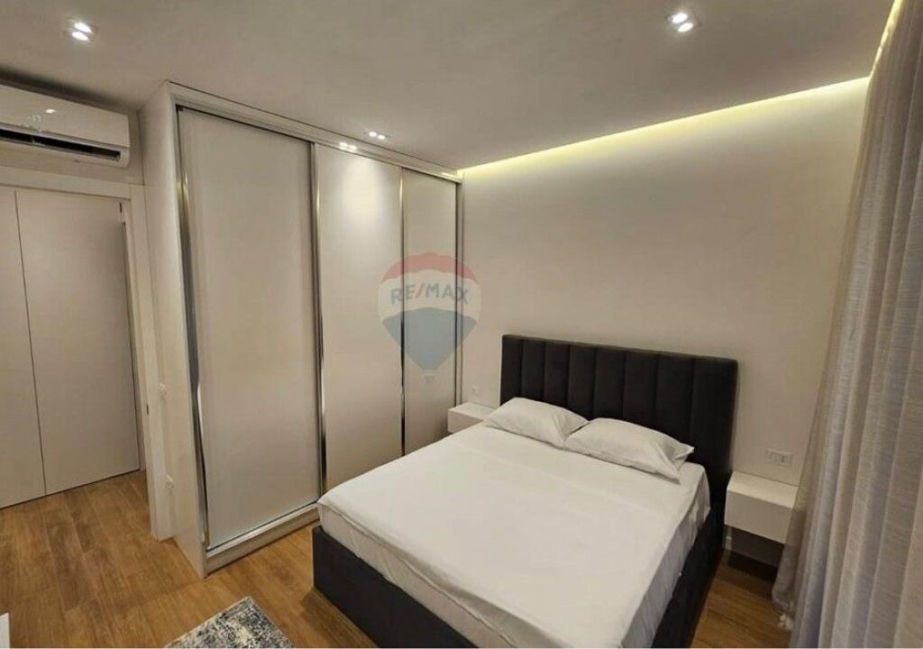 Apartament - Për Qira - Kompleksi Delijorgji, Tiranë ID: 530171095-4