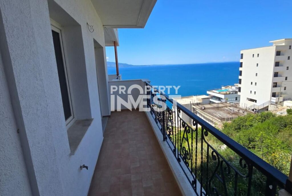 Shitet Apartament 2+1+ballkon ne Sarande.