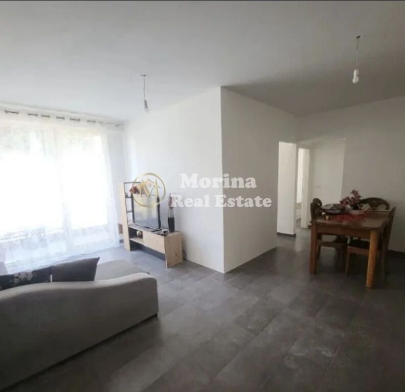 Qera | Apartament 2 + 1 | Shkozë | 300 €/muaj