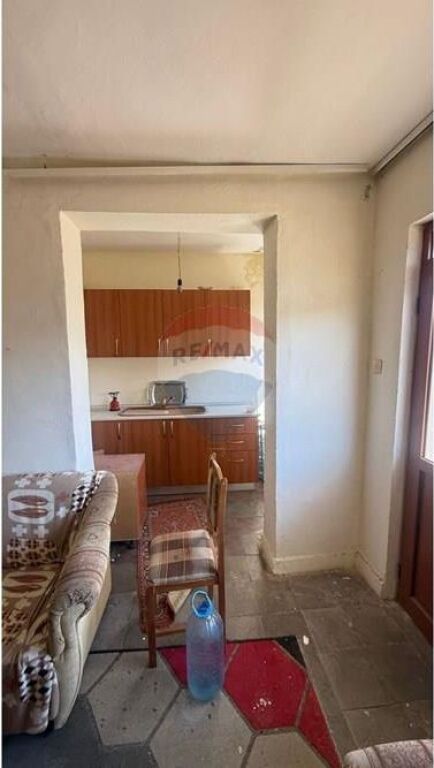 Apartament - Për Shitje - Rruga Enver Jaho, Vlorë