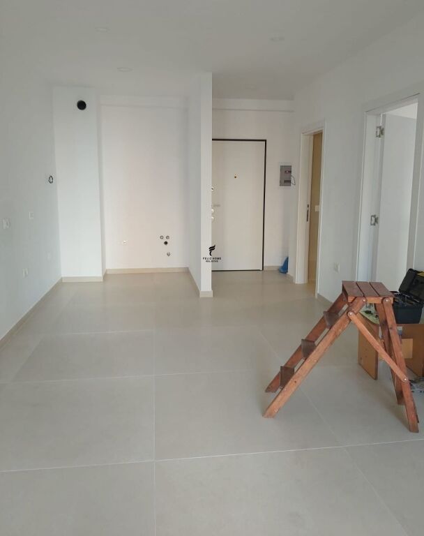 ZYRE ME QERA 66.5 M2 XHAMLLIKU 55.000 LEKE FH-68344