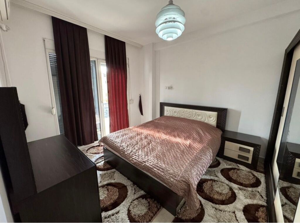 2+1,furnished,at the Asllan Rusi building Laprake,price 550 euro