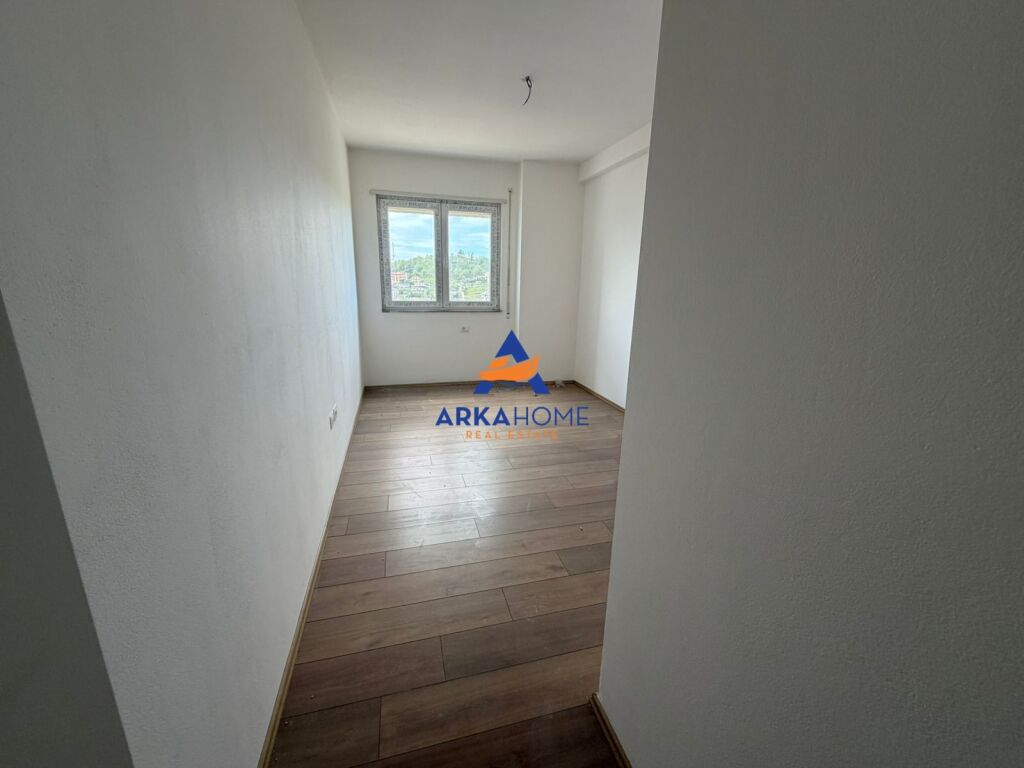 JEPET APARTAMENT ME QERA 2+1 "VILA L 2" 370 EURO