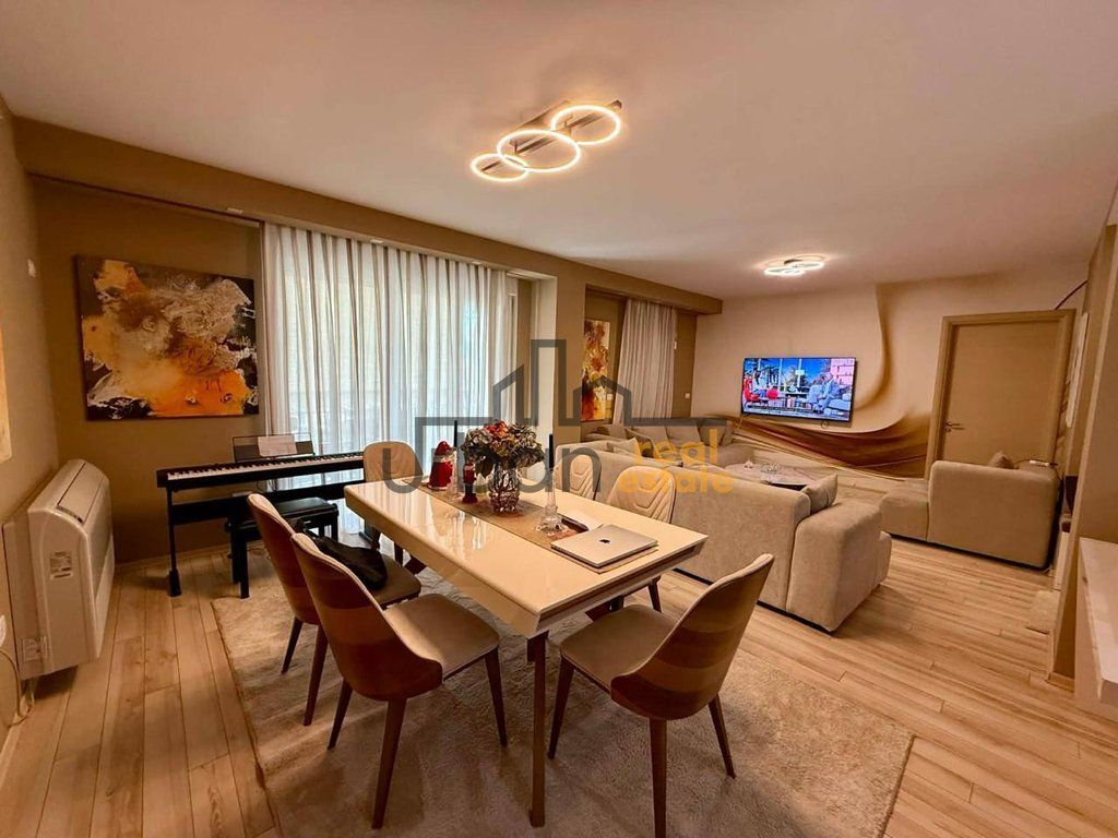 Shiten, 2 Apartamente + 2 Garazhe &amp; Depo ,Kompleksi Ana ,Tiranë - 435,000€ | 194 m²