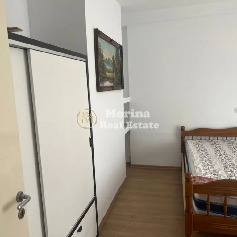 Qera | Shtëpi private 2 + 1 | Kompleksi Malajzian | 400 €/muaj