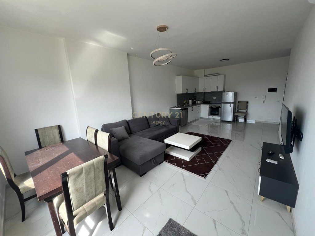 Appartamento 1+1 in affitto a Kamez