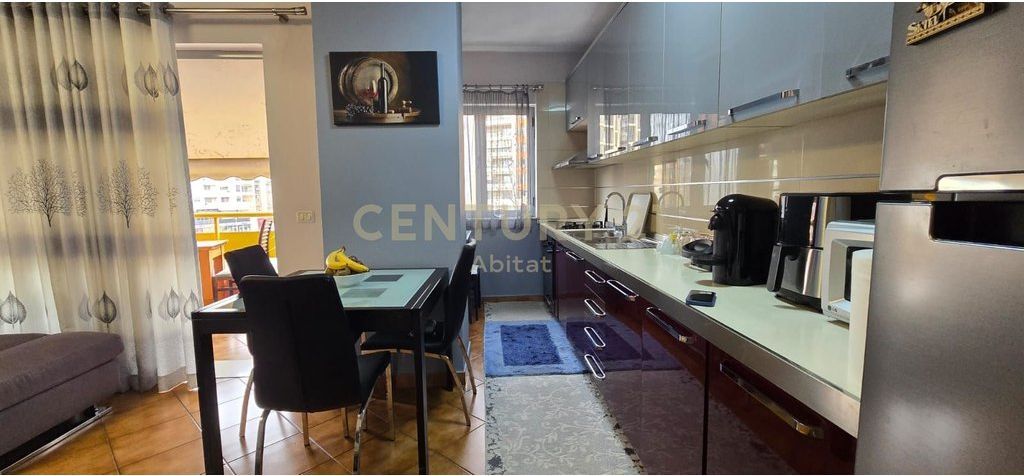 APARTAMENT 3+1 PERBALLE DELIJORGJIT!