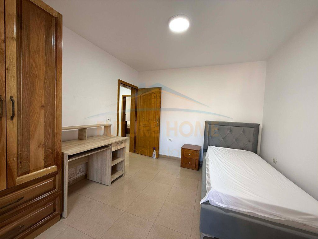 Qera, Apartament 2+1, 21 Dhjetori