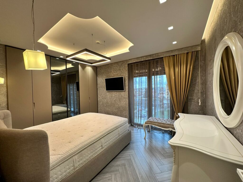 Shitet Apartament 2+1+Ballkon në Don Bosko