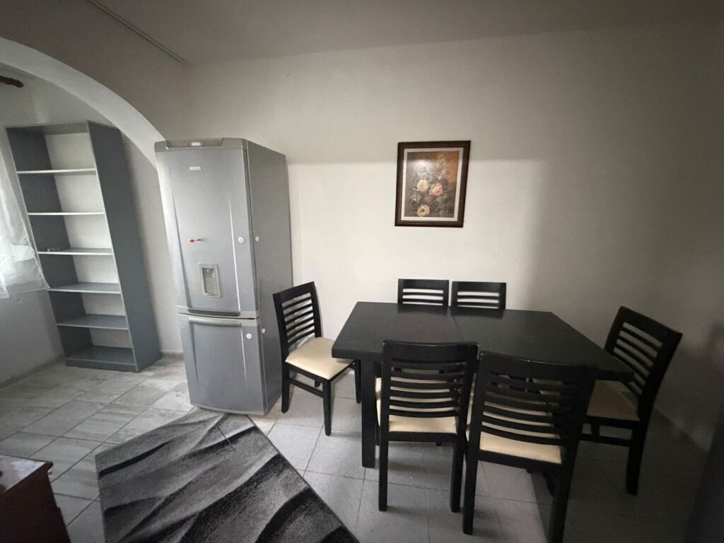 Appartamento 1+1+1 con Balcone in Affitto