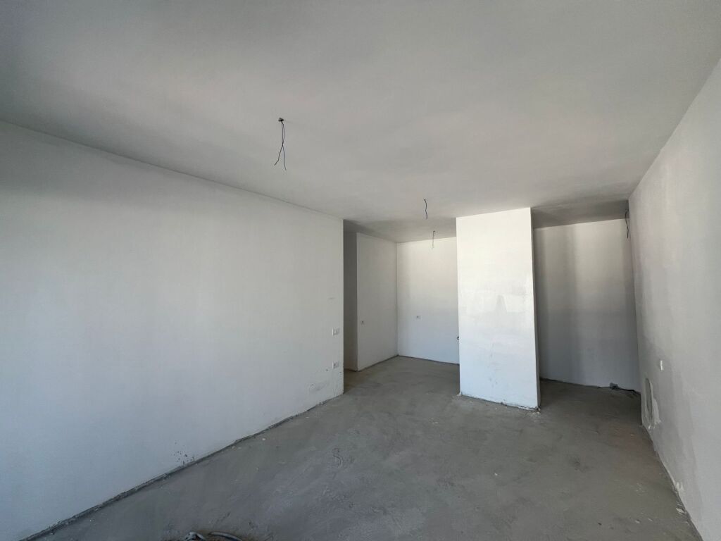 Appartamento in vendita 108.5 m2, 1550 € / m2