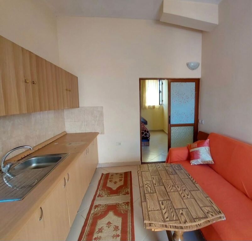 Affitto ingresso 1+1 vicino all'Ospedale Americano 2