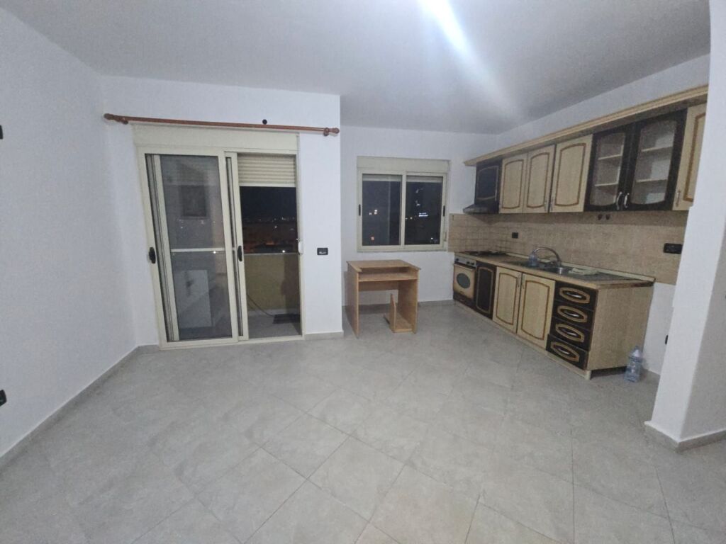 Apartament me qira 2+1 te Vala Park, Durrës